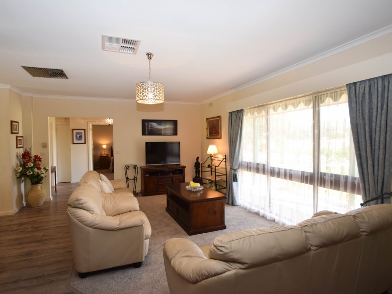 1370 Warby Range Road, Wangandary VIC 3678