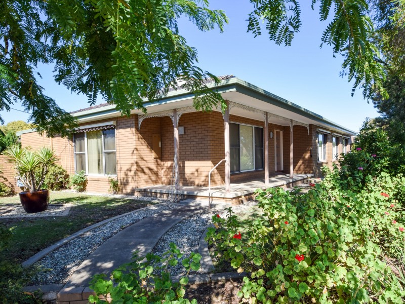 11 Evalyn Court, Wangaratta VIC 3677