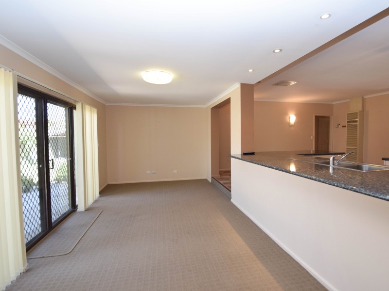 11 Evalyn Court, Wangaratta VIC 3677