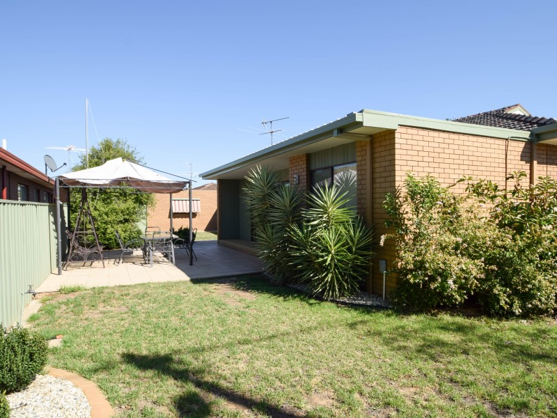 11 Evalyn Court, Wangaratta VIC 3677