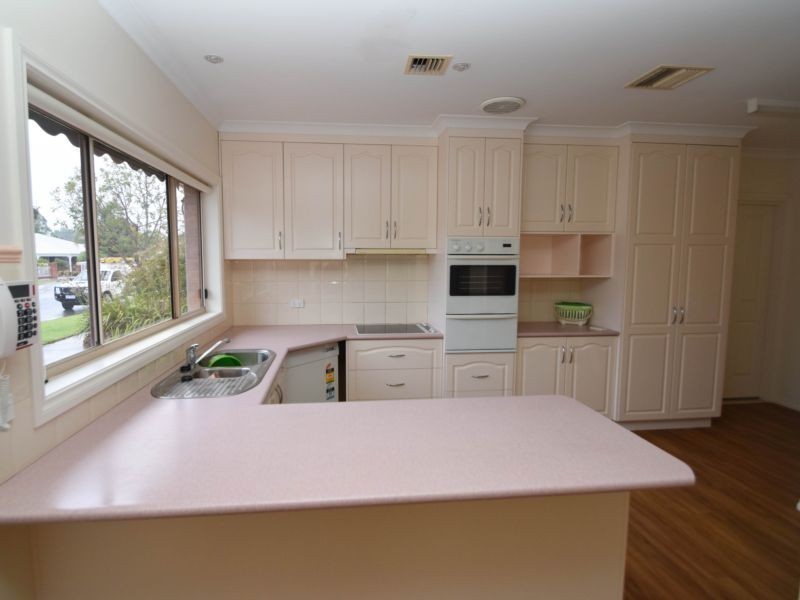 1/4 Colleen Close, Wangaratta VIC 3677