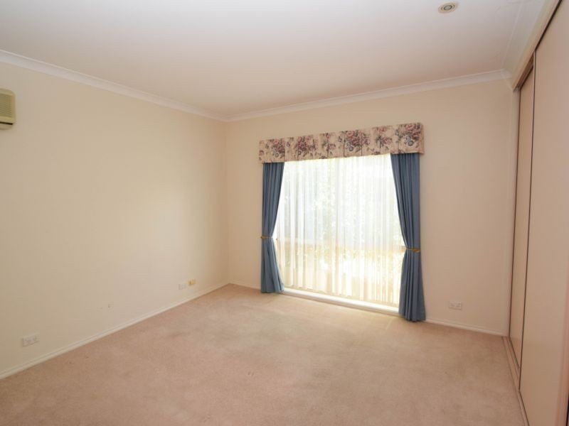 1/4 Colleen Close, Wangaratta VIC 3677