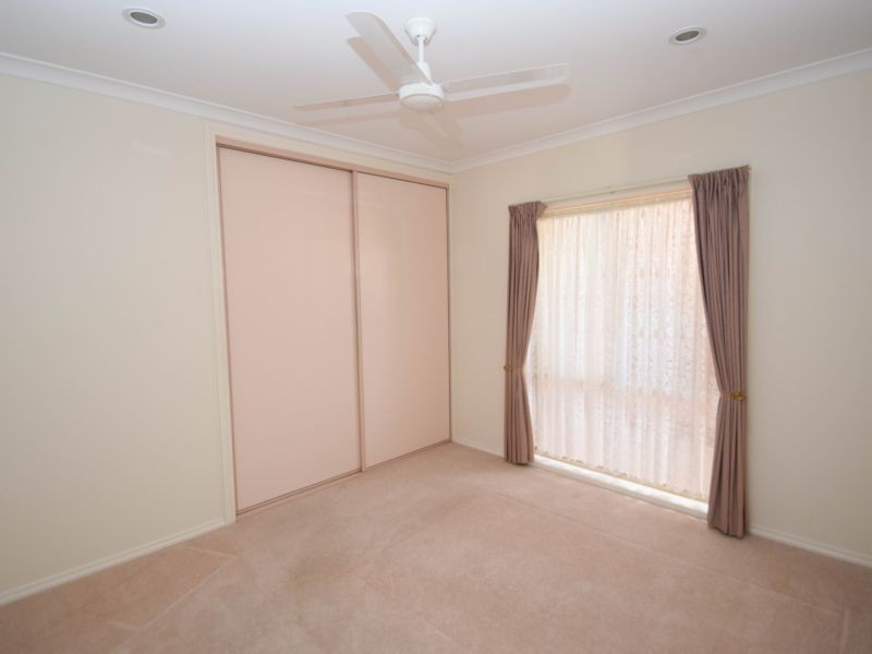 1/4 Colleen Close, Wangaratta VIC 3677