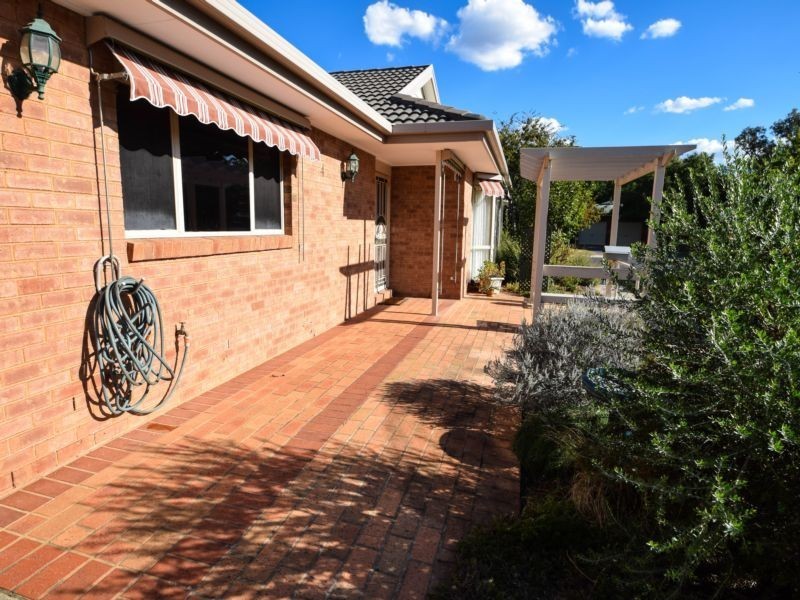 1/4 Colleen Close, Wangaratta VIC 3677