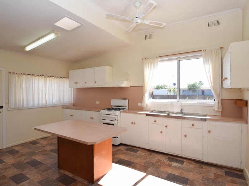 24 George Street, Wangaratta VIC 3677