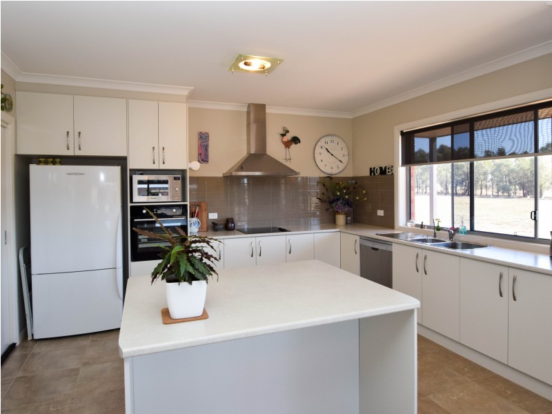 263 McPhails Road, Bundalong VIC 3730