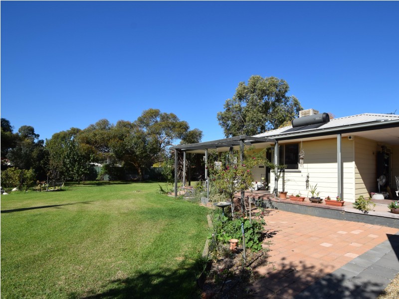 119 Pasley Street, Bundalong VIC 3730