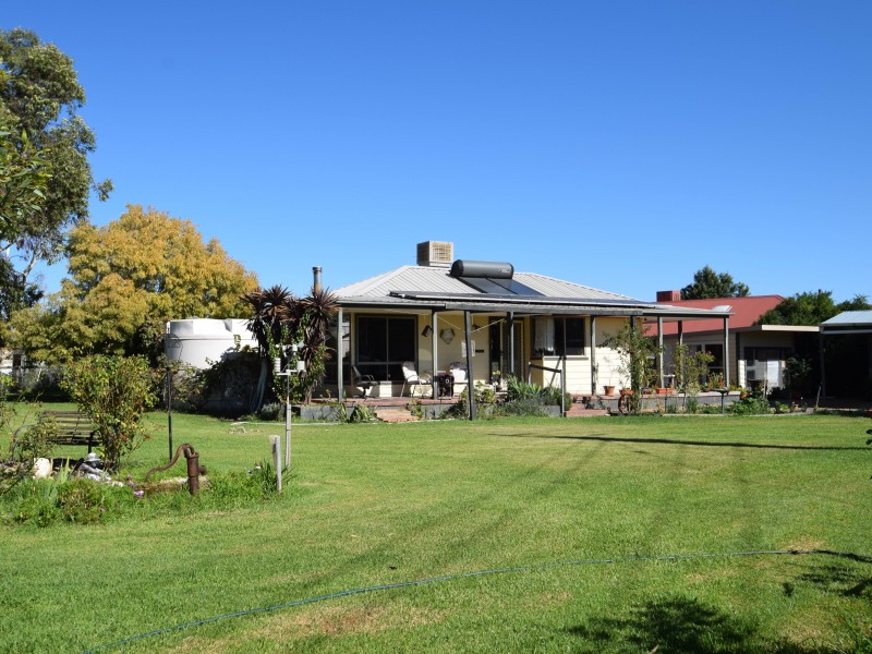 119 Pasley Street, Bundalong VIC 3730