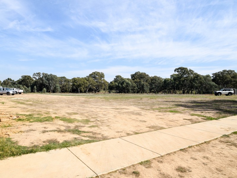 13 Macquarie Court, Wangaratta VIC 3677