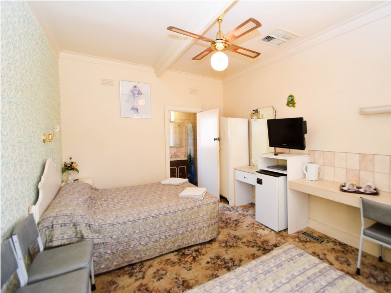 12 Chisholm Street, Wangaratta VIC 3677