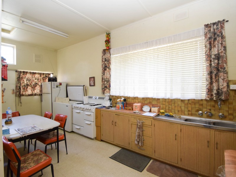 12 Chisholm Street, Wangaratta VIC 3677