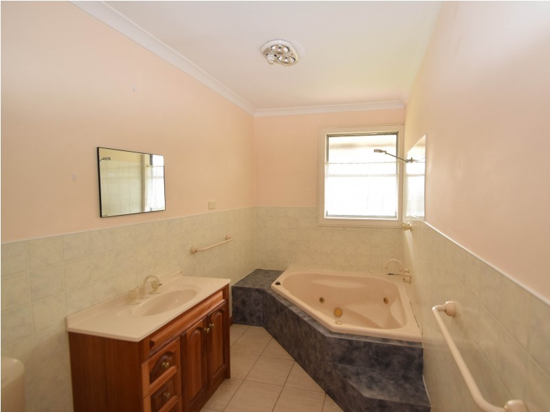 14 Broadribb Court, Wangaratta VIC 3677