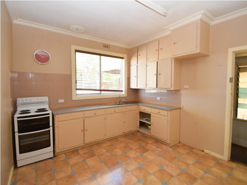 15 Perry Street, Wangaratta VIC 3677