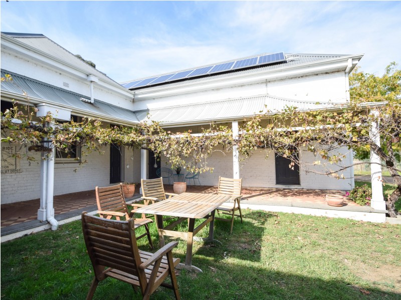 1045 Wangaratta-Yarrawonga Road, Killawarra VIC 3678