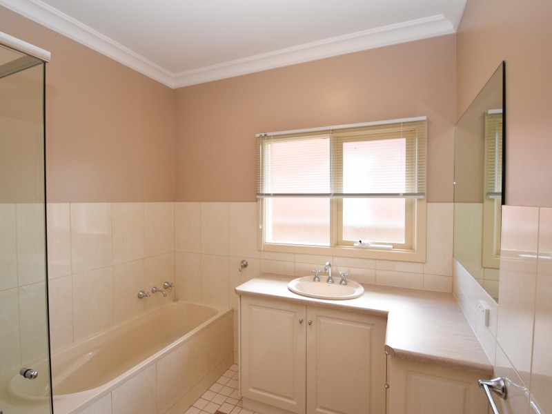 21 Murdoch Road, Wangaratta VIC 3677