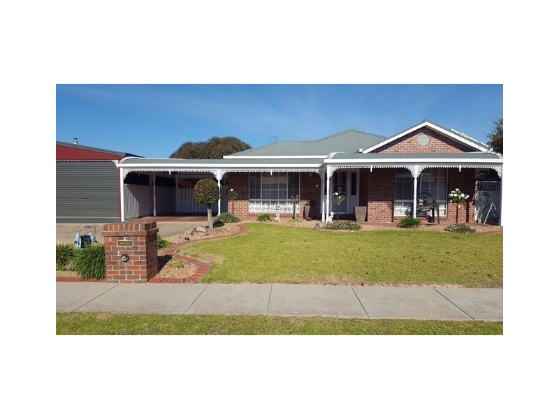 8 Pelican Court, Wangaratta VIC 3677