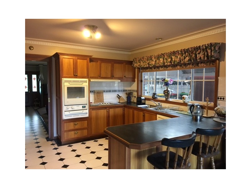 8 Pelican Court, Wangaratta VIC 3677