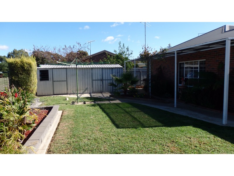 8 Pelican Court, Wangaratta VIC 3677