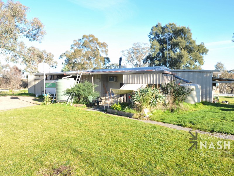 271 Naylors Road, Springhurst VIC 3682