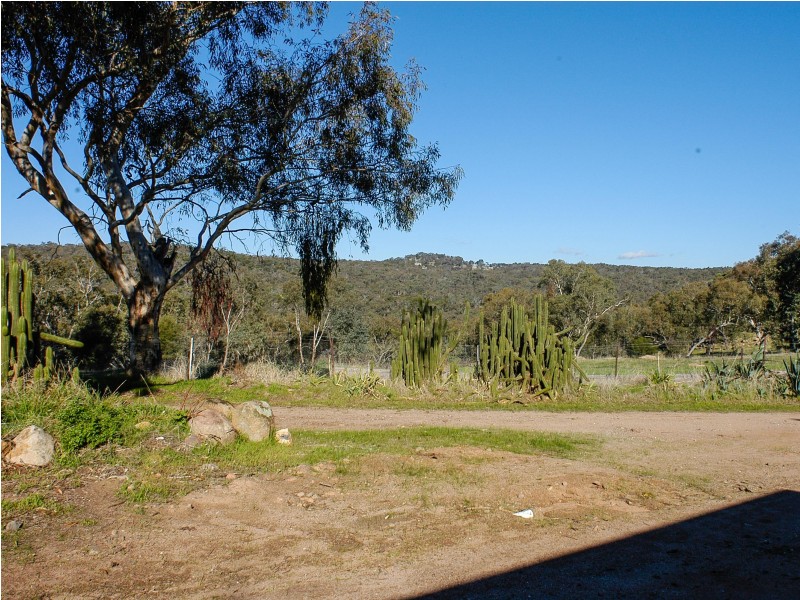 271 Naylors Road, Springhurst VIC 3682