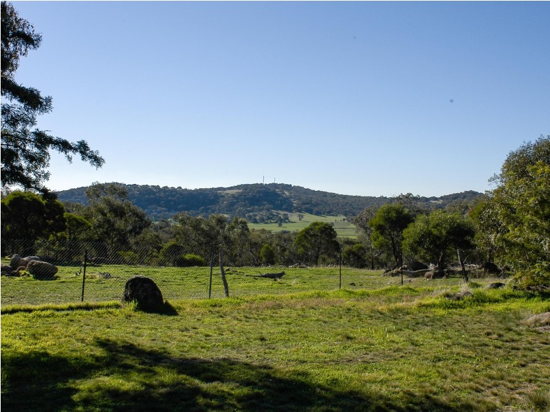 271 Naylors Road, Springhurst VIC 3682