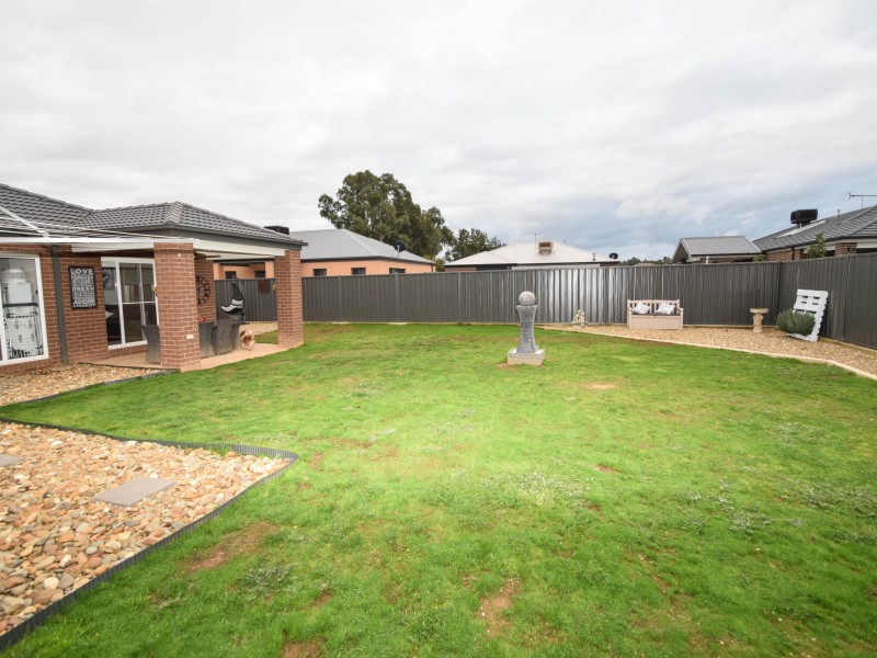 4 Trotman Drive, Wangaratta VIC 3677