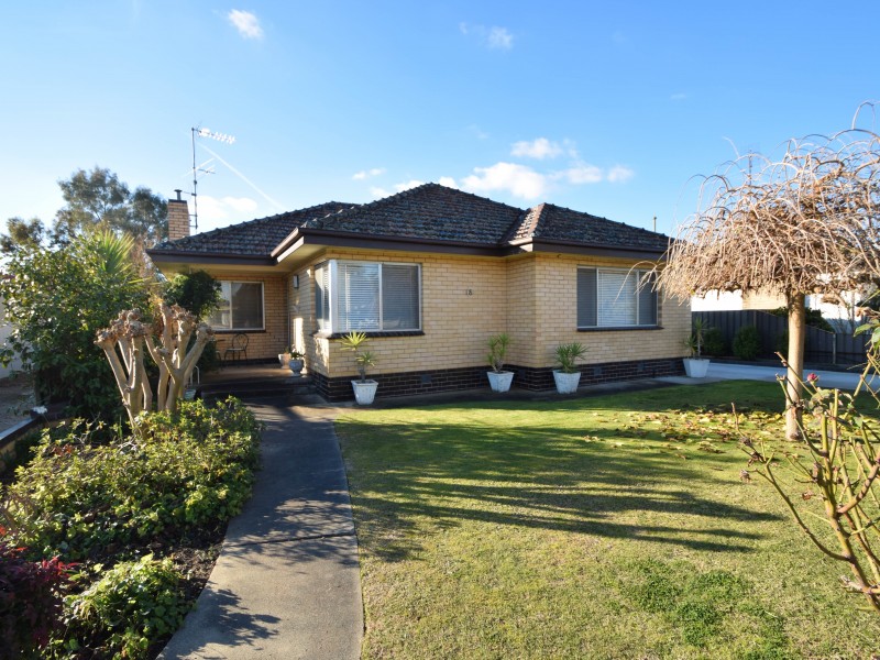 18 Shiel Street, Wangaratta VIC 3677