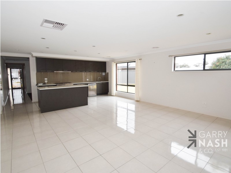 11 Wooloona Court, Wangaratta VIC 3677