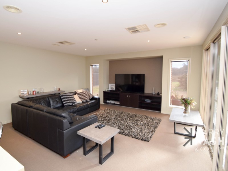 60 Cambridge Drive, Wangaratta VIC 3677