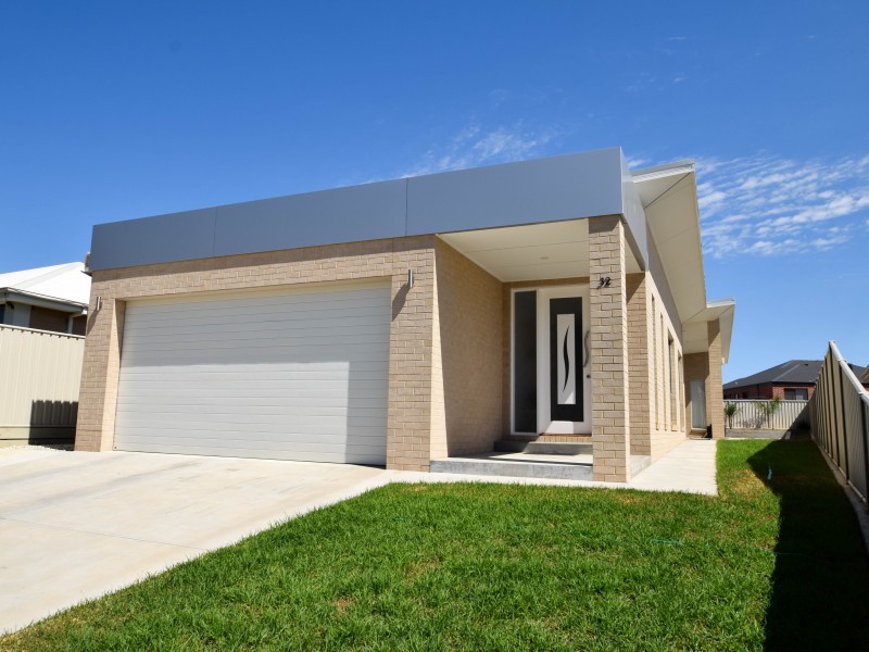 32 Arlington Park Avenue, Wangaratta VIC 3677