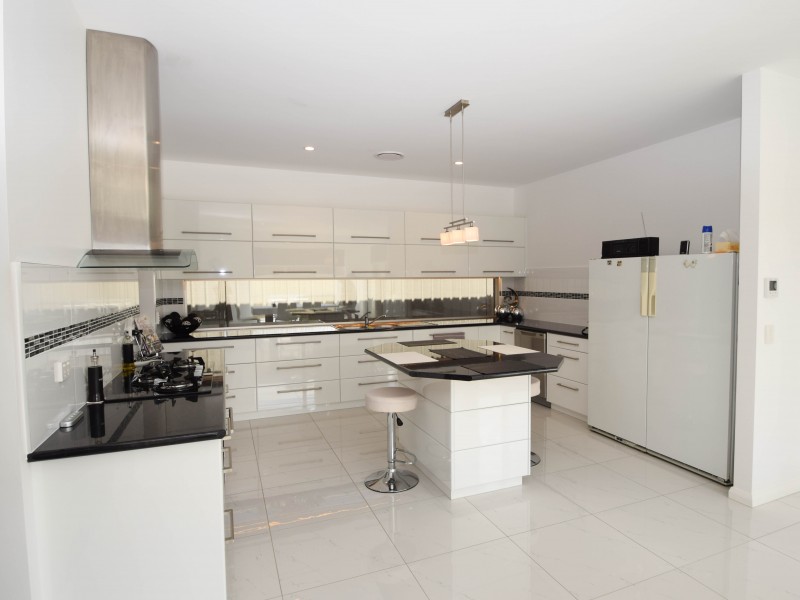 32 Arlington Park Avenue, Wangaratta VIC 3677
