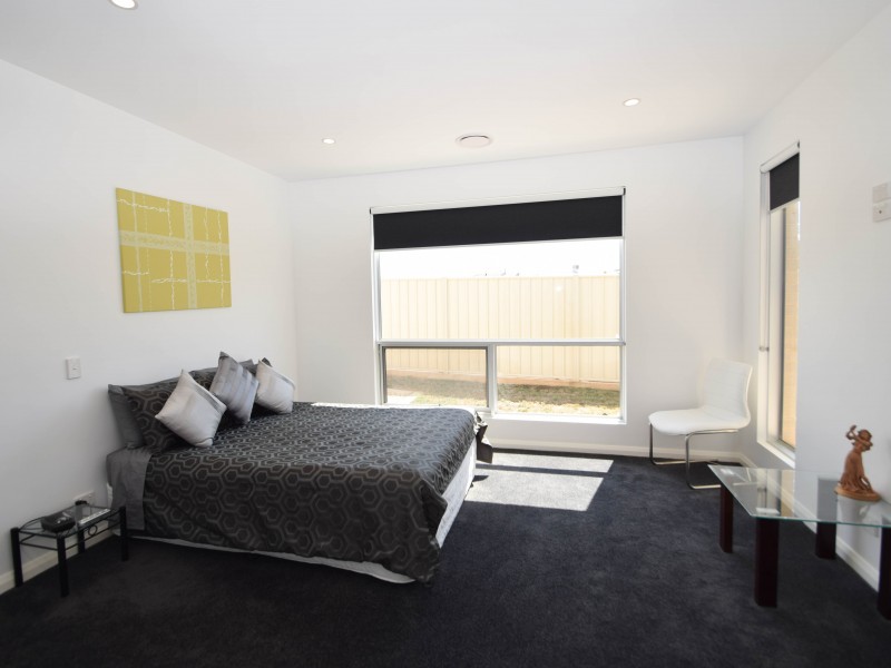 32 Arlington Park Avenue, Wangaratta VIC 3677