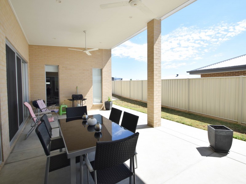 32 Arlington Park Avenue, Wangaratta VIC 3677