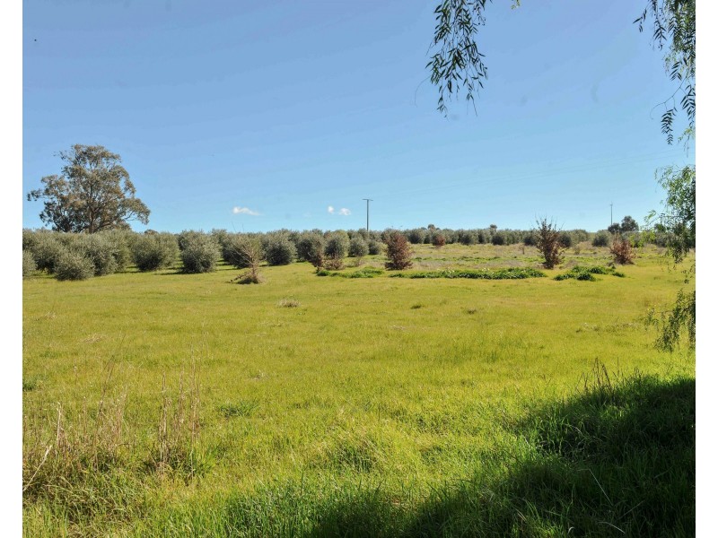 Lot 8,  Sargeant Street, Thoona VIC 3726