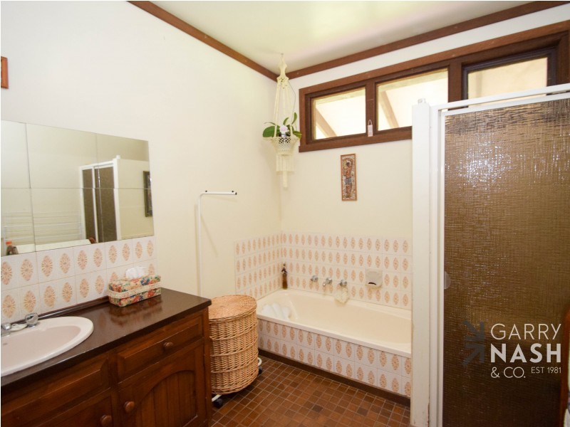 10 Omar Close, Glenrowan VIC 3675