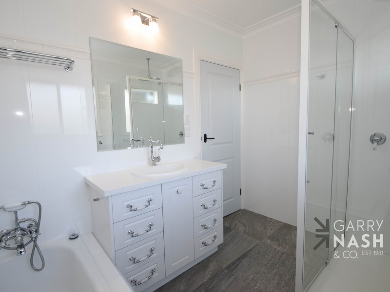 11-13 Wareena Street, Wangaratta VIC 3677