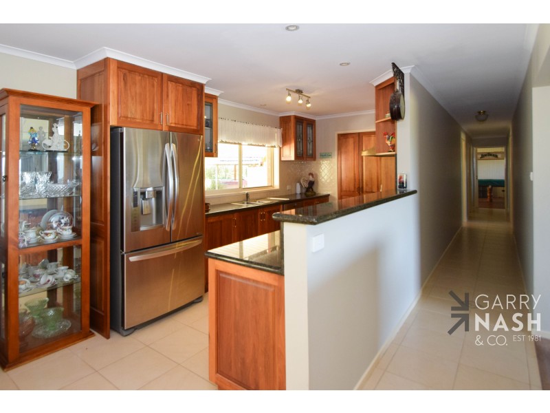 37 Omaru Road, Wangaratta South VIC 3678