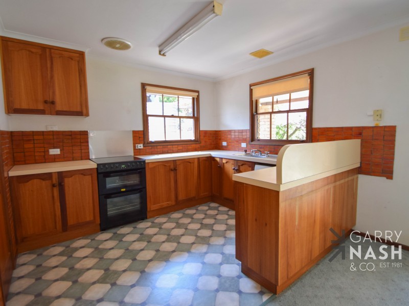 16 Willow Drive, Wangaratta VIC 3677