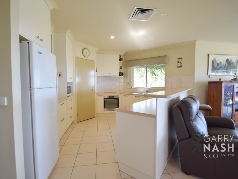 27 Kays Lane, Glenrowan VIC 3675