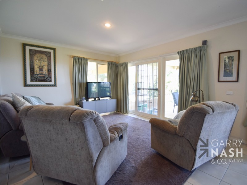 18 Rifle Range Road, Glenrowan VIC 3675