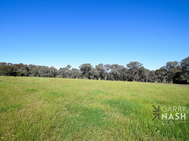 18 Rifle Range Road, Glenrowan VIC 3675