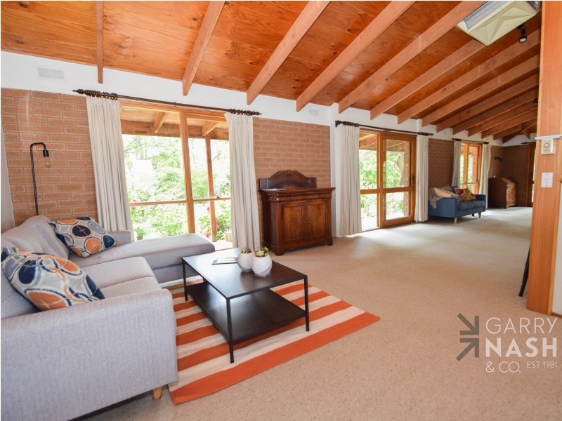 93 Snowdon Street, Oxley VIC 3678