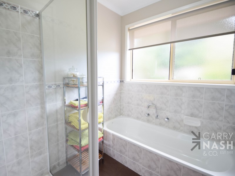 6 Colleen Close, Wangaratta VIC 3677