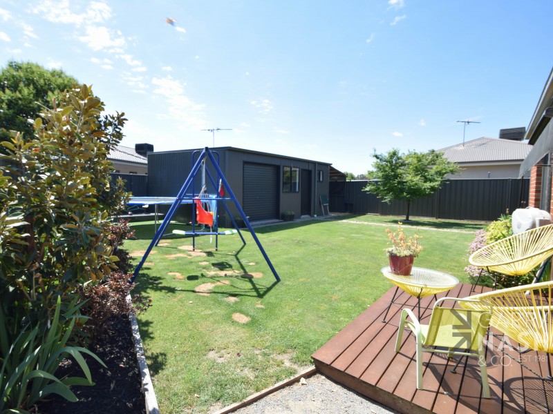 19 Monash Drive, Wangaratta VIC 3677