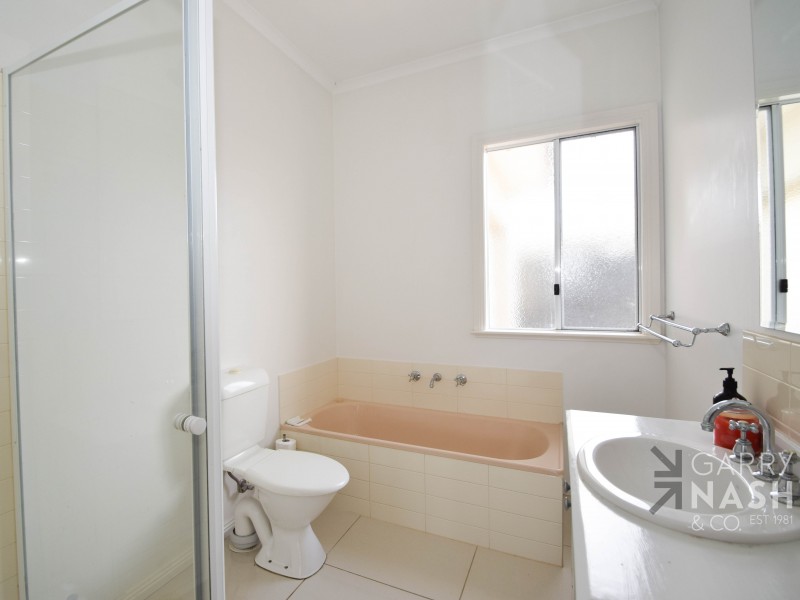 1 Latrobe Court, Wangaratta VIC 3677
