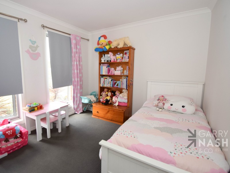 77 Ely Street, Oxley VIC 3678