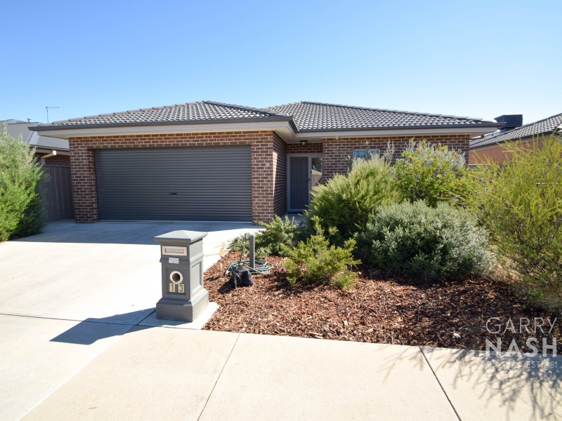 13 Silver Wattle Drive, Wangaratta VIC 3677