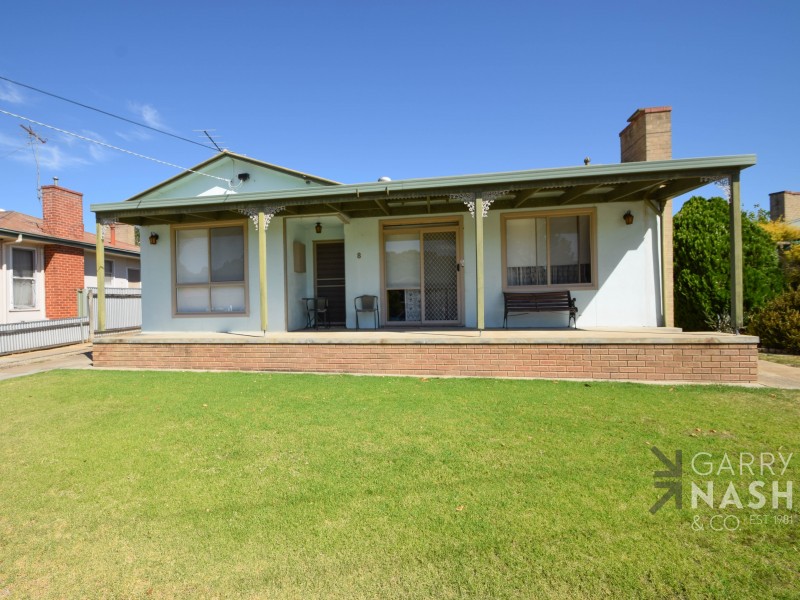 8 Lamont Street, Wangaratta VIC 3677