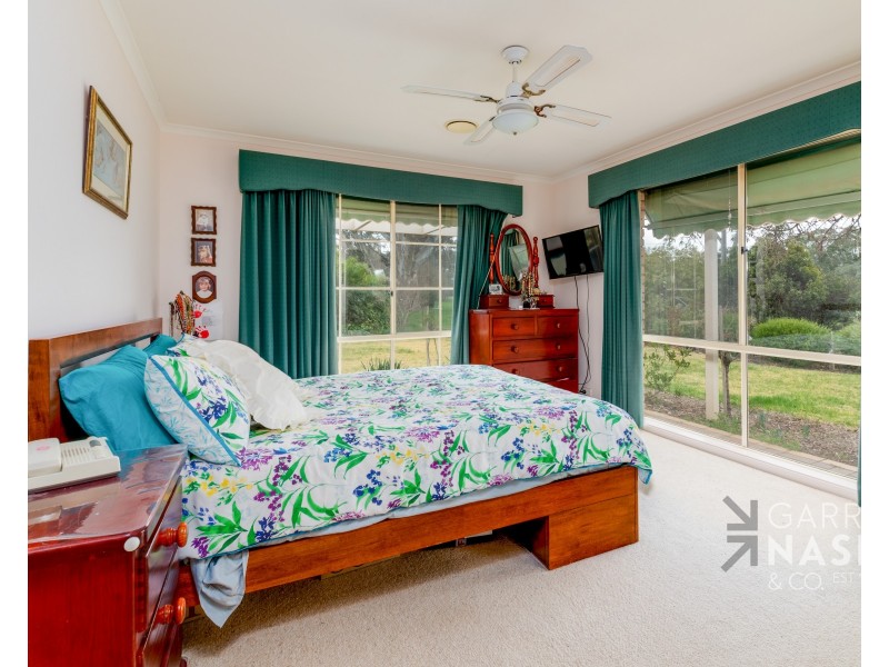 Clear Creek Road & Byawatha Road, Byawatha VIC 3678