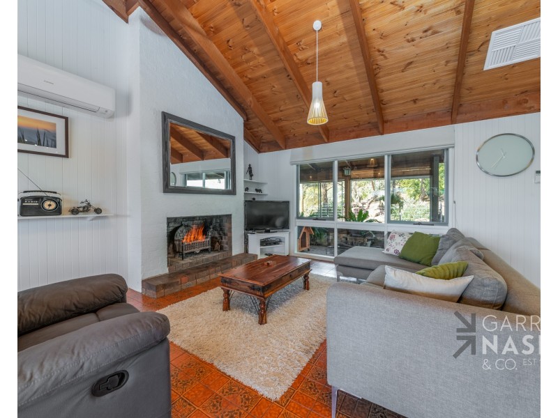 39 Yarrabee Road, Markwood VIC 3678